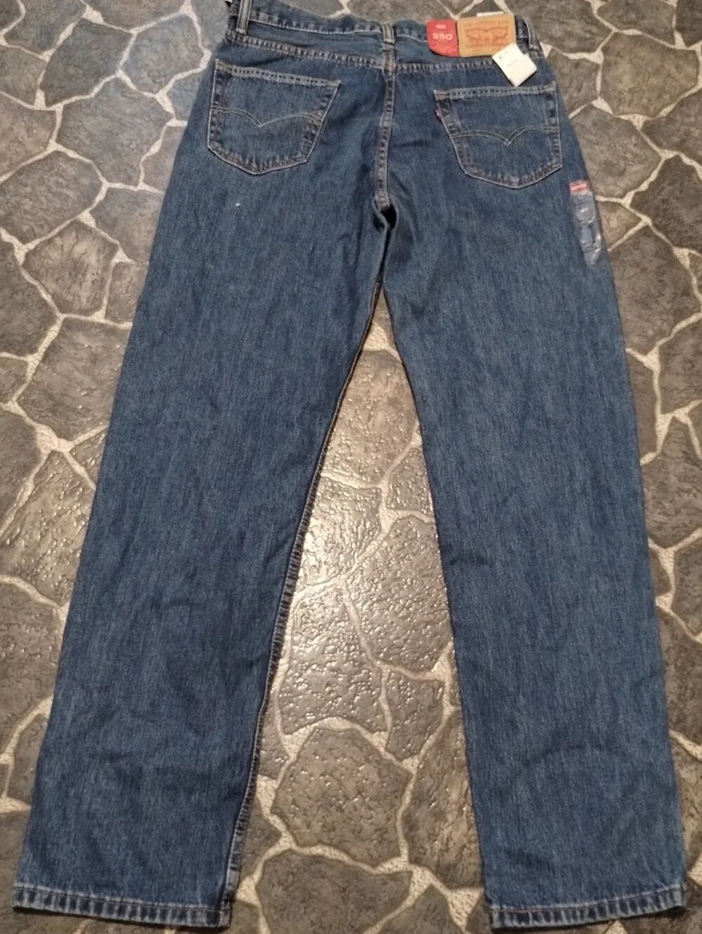 LEVIS 550 Mens Relaxed Fit Jeans 36